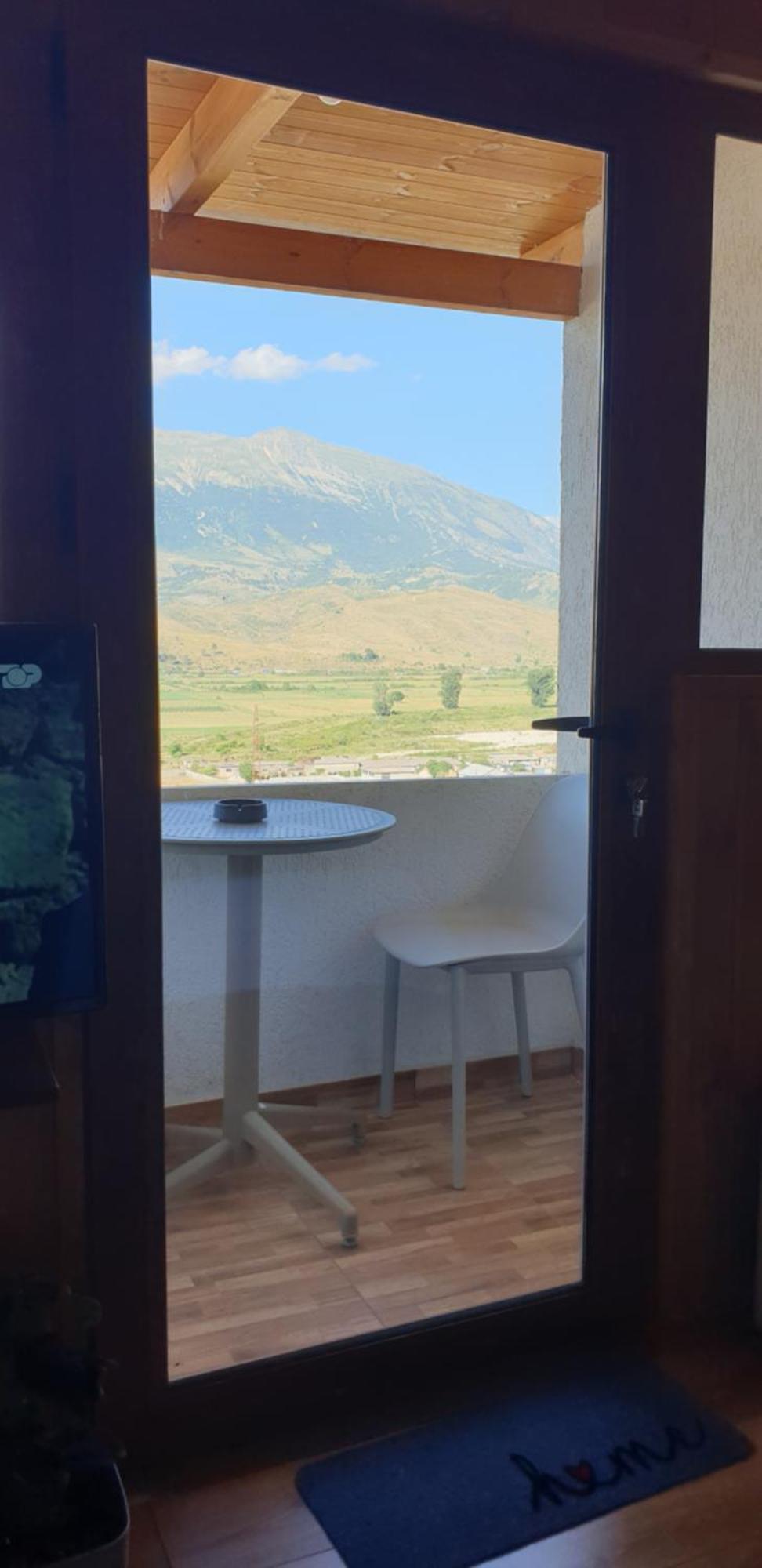 Shena Guest House Gjirokastër 외부 사진