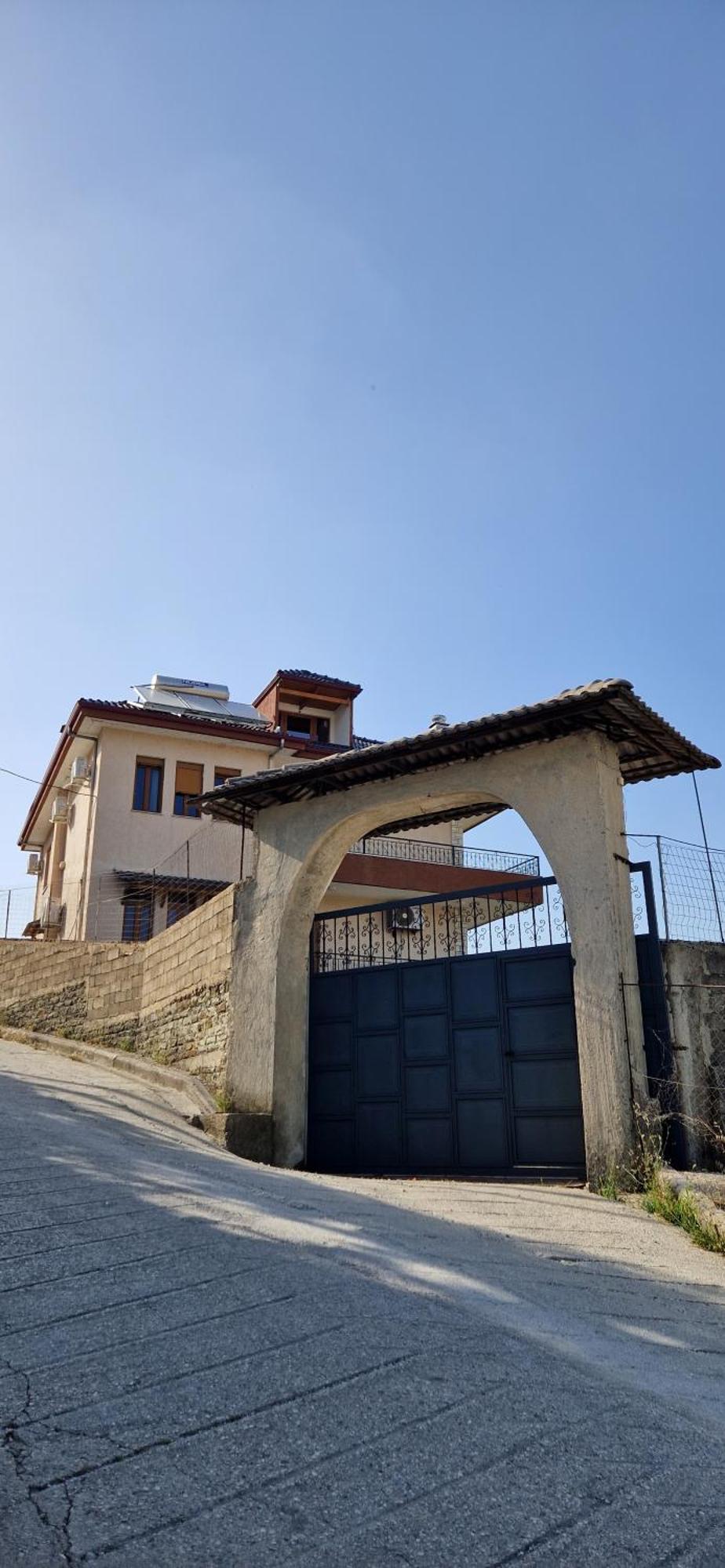 Shena Guest House Gjirokastër 외부 사진